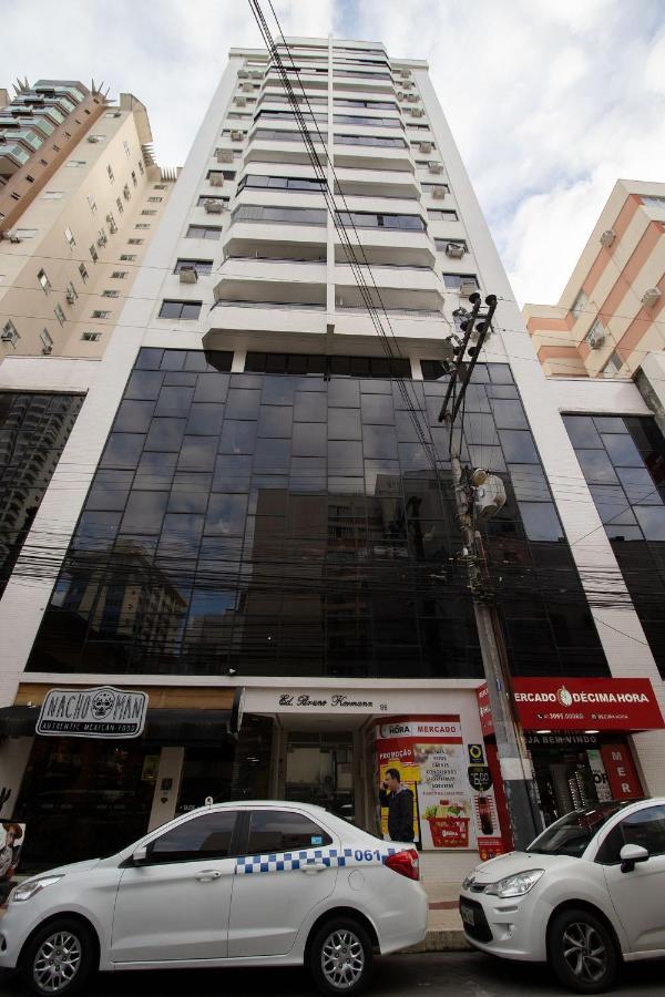 Bk81 - 3 Dorm, Climatizado, 2 Garagens, Wi-Fi Appartement Balneário Camboriú Buitenkant foto