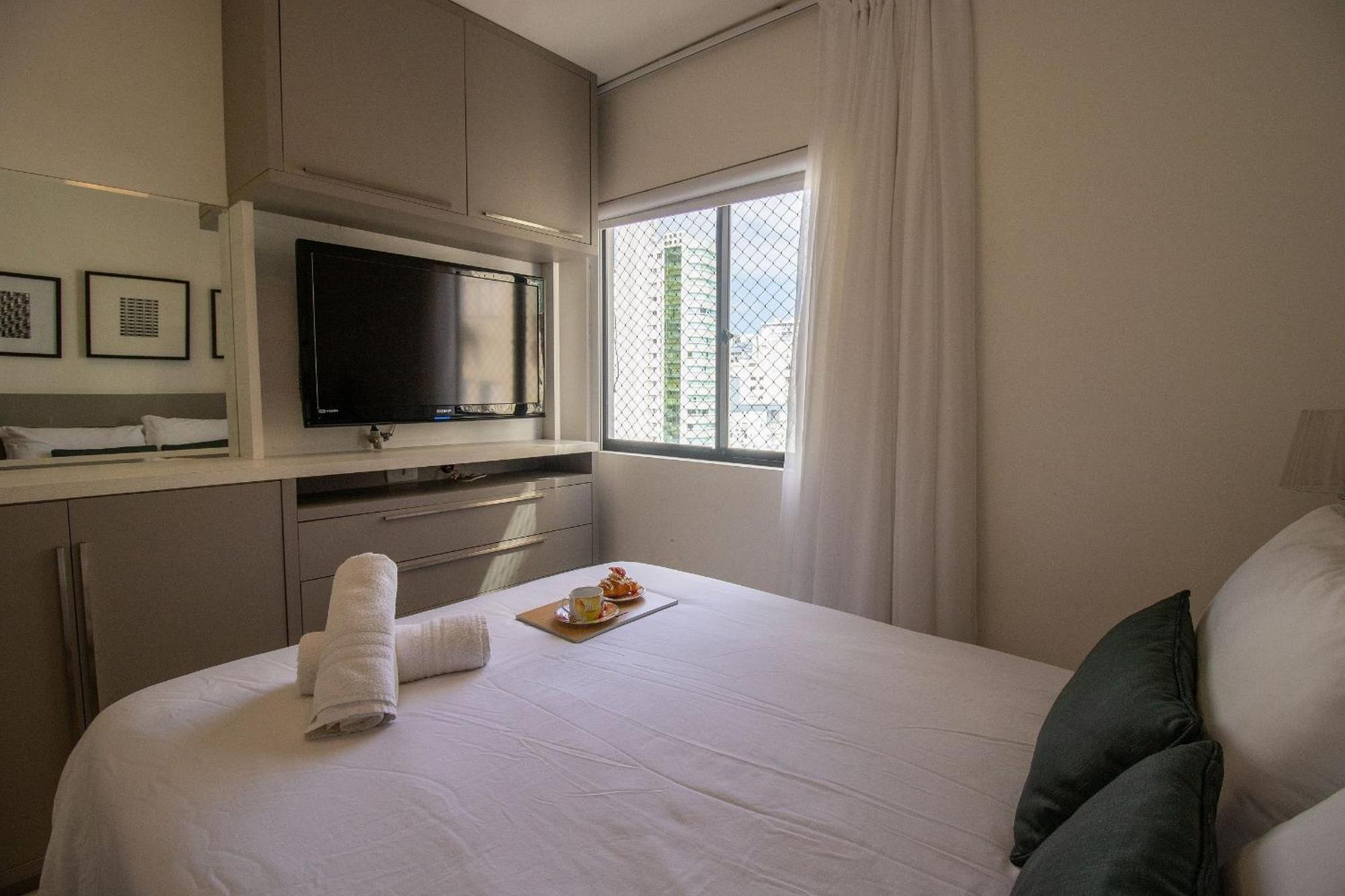 Bk81 - 3 Dorm, Climatizado, 2 Garagens, Wi-Fi Appartement Balneário Camboriú Buitenkant foto