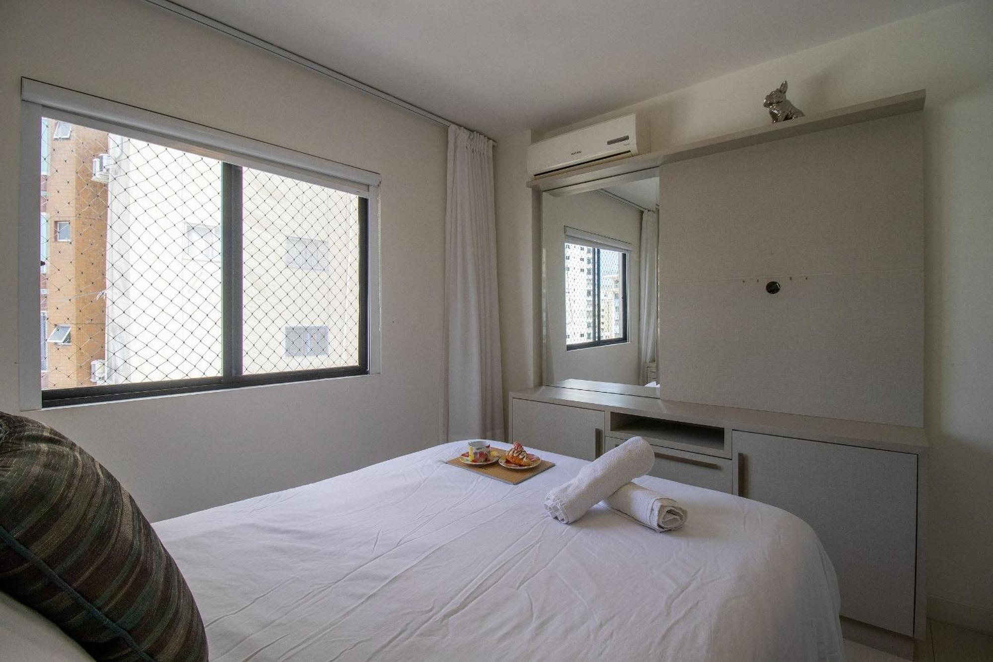 Bk81 - 3 Dorm, Climatizado, 2 Garagens, Wi-Fi Appartement Balneário Camboriú Buitenkant foto